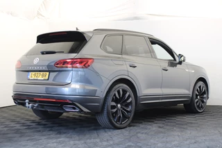 Volkswagen Touareg Volkswagen Touareg 3.0 TDI R-Line |Pano|Trekhaak|Achterbank verw.| - afbeelding nr 6
