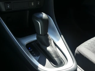 Toyota Yaris Toyota Yaris 1.5 Hybrid Business Plus | Stoelverw | Apple Car-play - afbeelding nr 10