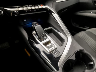 Peugeot 3008 Peugeot 3008 1.2 PureTech Sport Automaat (APPLE CARPLAY, GROOT NAVI, 360 CAMERA, CLIMATE, SPORTSTOELEN, LANE ASSIST, CRUISE, NIEUWSTAAT) - afbeelding nr 10