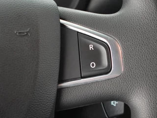 Renault Master Renault Master T35 2.3 dCi 135PK L2H2 Airco Cruise Control Camera Nav PDC V+A Trekhaak 270° Deuren - afbeelding nr 18