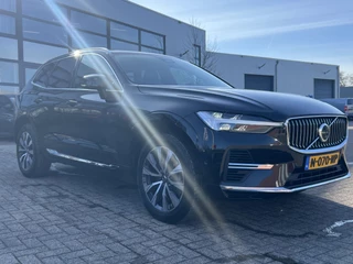 Volvo XC60 Navigatie Panoramadak Pilot Assist ACC DAB Google 19 Inch Velgen Harman Kardon  360 Camera Elek Stoelen Stoel + Stuurverwarming NL Auto Vol Model 2022 Plug-in hybrid - afbeelding nr 8