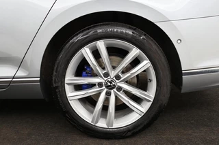 Volkswagen Passat Volkswagen Passat 1.4 TSI GTE | Standkachel | Adaptive cruise |  Stoelverwarming | Camera | Matrix LED | Carplay | Side Assist | Massage | PDC | Na - afbeelding nr 28