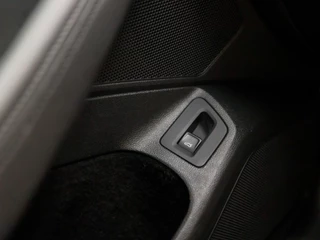 Volkswagen Passat Volkswagen Passat Variant 1.4 TSI ACT Highline 150Pk Automaat (APPLE CARPLAY, GROOT NAVI, CLIMATE, STOELVERWARMING, SPORTSTOELEN, KEYLESS, ADAPTIVE CRUISE, TREKHAAK, PARKEERSENSOREN, NIEUWSTAAT) - afbeelding nr 23