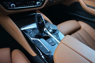 BMW 5 Serie ➡️ BMW 5-serie Touring 520i G31 Corporate Lease Executive | Luxury-Line | Camera | LED | Trekhaak | 2e eigenaar | 18 inch | 184 pk | Leer | Stoelverwarming | Cruise-control | - afbeelding nr 27
