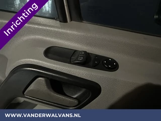 Mercedes-Benz Sprinter Mercedes-Benz Sprinter 316 CDI 164pk L2H2 inrichting Euro6 Airco | 2800kg Trekhaak | Cruisecontrol | Chauffeursstoel Parkeersensoren, multifunctioneel stuurwiel - afbeelding nr 17