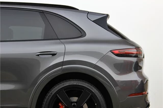 Porsche Cayenne Porsche Cayenne 3.0 BTW | Pano | 22 inch | Bose | Camera | Softclose - afbeelding nr 44