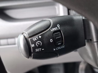 Opel Vivaro Opel Vivaro 1.5 CDTI L2H1 Edition L3H1 / AIRCO / CRUISE CONTROLE / 3 ZITS / EURO 6 - afbeelding nr 14