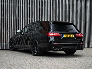 Mercedes-Benz E-Klasse Mercedes-AMG E 53 4MATIC+ Estate | 435pk | Pano | Burmester | Full-Black | 2019 - afbeelding nr 2
