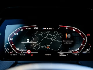 BMW 1 Serie BMW 1-serie M135i xDrive High Executive|PANO|MAXTON|19'' - afbeelding nr 21