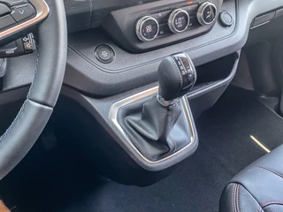 Renault Trafic Renault Trafic 2.0 BluedCi 170PK Automaat Extra Bestelwagen | BPM VRIJ! | DUBBELE SCHUIFDEUR | LED KOPLAMPEN | KEYLESS | CAMERA | CRUISE | - afbeelding nr 11