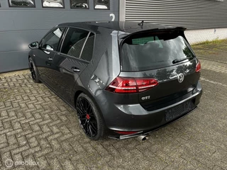 Volkswagen Golf Volkswagen Golf 2.0 TSI GTI AUTOMAAT/PANODAK/NAVI/CRUISE - afbeelding nr 20
