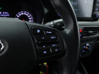 Hyundai i10 Hyundai i10 1.0 Comfort Automaat | Carplay | 14