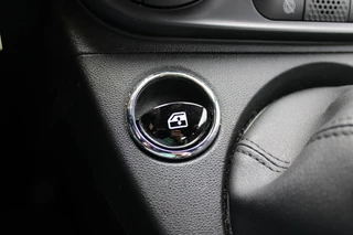 Fiat 500C Fiat 500C 1.0 Hybrid Star | Leer | Clima | Navi - afbeelding nr 37