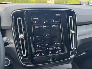 Volvo XC40 Volvo XC40 T5 Plug-in hybrid Ultimate Dark | Trekhaak | Pilot Assist | All-Season | H&K Audio | Camera - afbeelding nr 21