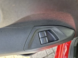 Toyota Aygo Toyota Aygo 1.0 VVT-i x-play Automaat | Apple Carplay | Andoid Auto | Achter - afbeelding nr 14