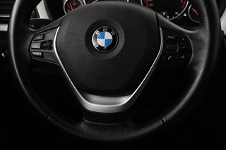 BMW 3 Serie BMW 3-serie Gran Turismo 320i Business | Sportstoelen | Navigatie |  Cruise control | Bluetooth | Parkeerhulp | Climate control - afbeelding nr 8