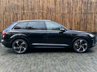 Audi Q7 Audi Q7 55 TFSI e quattro Pro Line S | Panoramadak | Camera rondomzicht | LED verlichting | Keyless pakket | Leer/alcantara bekleding | Voorstoelen verwarmd | 22 inch SQ7 velgen | Getint glas | Dodehoekdetectie - afbeelding nr 35