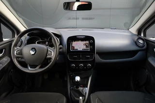 Renault Clio Renault Clio Estate TCe 90 Limited Airco Navigatie Cruisecontrol Keyless Lichtmetalen velgen NL-Auto NAP! - afbeelding nr 4