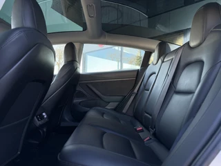 Tesla Model 3 Tesla Model 3 Range Plus RWD  | Autopilot | Panorama | Trekhaak | - afbeelding nr 16