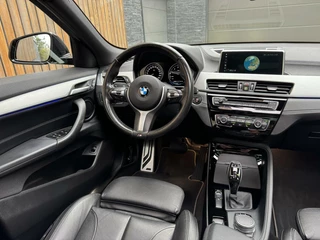 BMW X2 BMW X2 sDrive18i High Executive M-sport Automaat | Panoramadak | Lederen interieur | LED verlichting | Sfeerverlichting | DAB radio | Head-up display | Achteruitrijcamera | Parkeersensoren voor en achter - afbeelding nr 6