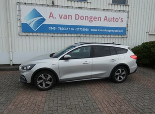Ford Focus 1.0 ECOBOOST ACTIVE X,ACC,Clima,Bltooth,Apple