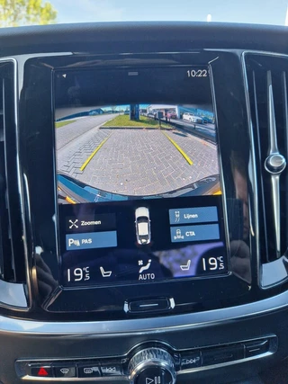 Volvo S60 Volvo S60 2.0 B3 R-Design AUTOMAAT,VOL LEDER,CLIMA,NAVI,CARPLAY,LED - afbeelding nr 13