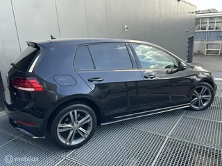 Volkswagen Golf Volkswagen Golf 1.0 TSI Highline Business R - afbeelding nr 4