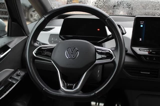 Volkswagen ID.3 Volkswagen ID.3 First Max 58 kWh / Full option! / Panoramadak / Camera / Head-up / Keyless / 20'' / ACC / Dodehoek / Elektr. stoelen / Massage / Navigatie / Stuurverwarming - afbeelding nr 13