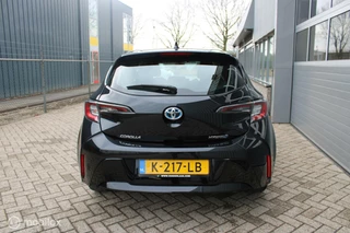 Toyota Corolla Toyota Corolla 1.8 Hybrid Active | 1e Eigenaar | Navigatie |Boekjes. - afbeelding nr 13