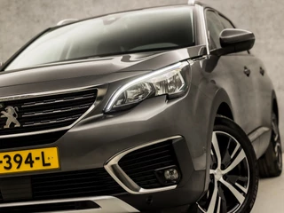 Peugeot 5008 Peugeot 5008 1.2 Puretech Sport 7 Persoons (APPLE CARPLAY, GROOT NAVI, LEDER, STOELVERWARMING, 360 CAMERA, SPORTSTOELEN, KEYLESS, GETINT GLAS, TREKHAAK, DAB+, NIEUWE APK, NIEUWSTAAT) - afbeelding nr 17