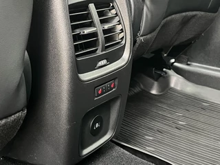 Ford Kuga Ford Kuga 2.5 PHEV Active X 243pk | Wegklapbare trekhaak | Winter Pack | AGR-stoelen | Adaptive cruise control | 2.100 kg trekgewicht - afbeelding nr 16