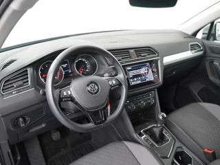 Volkswagen Tiguan - Navigatie - Climate control - Adaptieve Cruise control - 17 inch LM velgen - 1600 KG trekgewicht - 12 maanden garantie - afbeelding nr 19