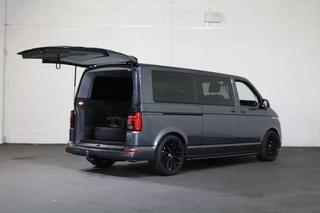 Volkswagen Transporter Volkswagen Transporter 2.0 TDI L2 H1 DC 150pk Caravelle Black Edition - afbeelding nr 14