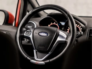 Ford Fiesta Ford Fiesta 1.6 ST1 213Pk (BLUETOOTH, GETINT GLAS, LM VELGEN, SPORTSTOELEN, PARKEERSENSOREN, ELEK RAMEN, NIEUWE APK, NIEUWSTAAT) - afbeelding nr 18