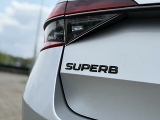 Škoda Superb Skoda Superb Combi 1.4 TSI iV Sportline Business - afbeelding nr 35
