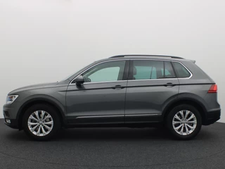 Volkswagen Tiguan AUTOMAAT / GR NAVI / CLIMA / PDC / BLUETOOTH / CRUISE / NL-AUTO - afbeelding nr 2