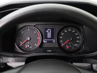 MAN TGE | Airco | Cruise | 3-Persoons | 270 Graden deuren | Betimmering - afbeelding nr 9