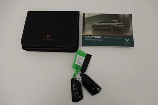 CUPRA Leon CUPRA Leon 1.4 e-Hybrid | 245pk | Panoramadak |  Stoel & stuurverwarming | Carplay | Adaptive cruise | Sfeerverlichting | Navigatie | Camera | PHEV - afbeelding nr 23