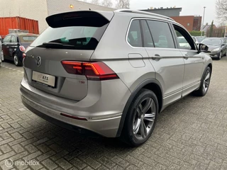 Volkswagen Tiguan Volkswagen Tiguan 1.4 TSI ACT R-LINE*TREKHAAK*CAMERA*ACC*LED* - afbeelding nr 4