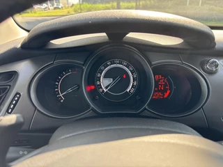 Citroën C3 Citroën C3 1.2 Selection Automaat - afbeelding nr 9