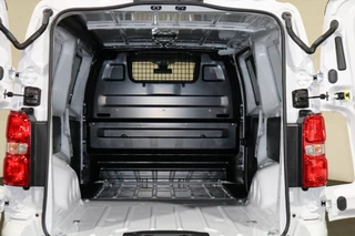 Peugeot e-Expert Peugeot e-Expert EV L3 75 kWh Airco Navigatie Trekhaak Black Line - afbeelding nr 15
