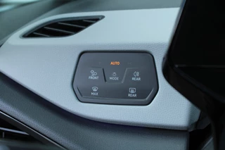 Volkswagen ID.3 Panoramadak Clima Cruise Navi Camera Stoelverwarming LMV - afbeelding nr 17