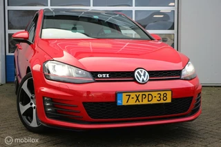 Volkswagen Golf Volkswagen Golf 2.0 TSI GTI 220pk 1e eigenaar/NL-geleverd - afbeelding nr 4