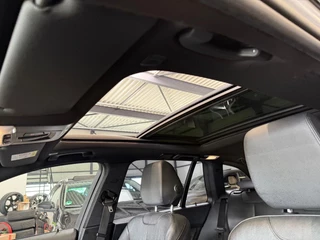 BMW 3 Serie BMW 320i Touring AUT M-Sport Stoelvw Pano NaviProf Trekhaak - afbeelding nr 43