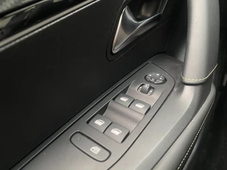 Peugeot 2008 Peugeot 2008 1.2 Hybrid 136PK GT Aut. Pano-Schuifdak, Adaptieve Cruise Contro - afbeelding nr 24