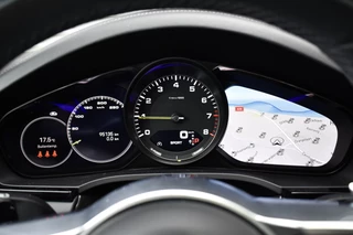Porsche Cayenne Porsche Cayenne Coupé (8-7 beschikbaar) 3.0 E-Hybrid 462pk Sport Design | Panoramadak | 22'' Velgen | ACC | Head-Up | Bose | Sportchrono | Leder Dashbord | - afbeelding nr 6