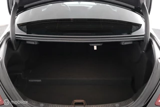 Mercedes-Benz E-Klasse Mercedes-Benz E-klasse 350e 9G-Tronic Plug-In Hybride | MARGE/ BTW Vrij | Leder | Trekhaak | 19