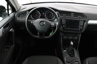 Volkswagen Tiguan Volkswagen Tiguan 1.4 TSI Connected Series | Trekhaak | Carplay |  Camera | Navigatie | Climate control | Park Assist | Climate control - afbeelding nr 3