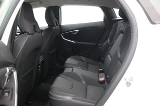 Volvo V40 Volvo V40 1.5 T2 Polar+ Automaat - Navi, Camera, Cruise, Stoelverw. - afbeelding nr 8