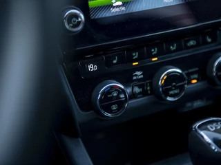 Škoda Octavia Škoda Octavia Combi 1.5TSi 150pk DSG Greentech Style | Virtual Cockpit | Navi & App-Connect | Trekhaak | LED koplampen | PDC achter | Cruise Control Adaptief - afbeelding nr 24